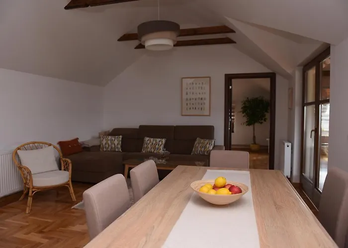 Апартаменты Seosko Turisticko Domacinstvo Kajsija